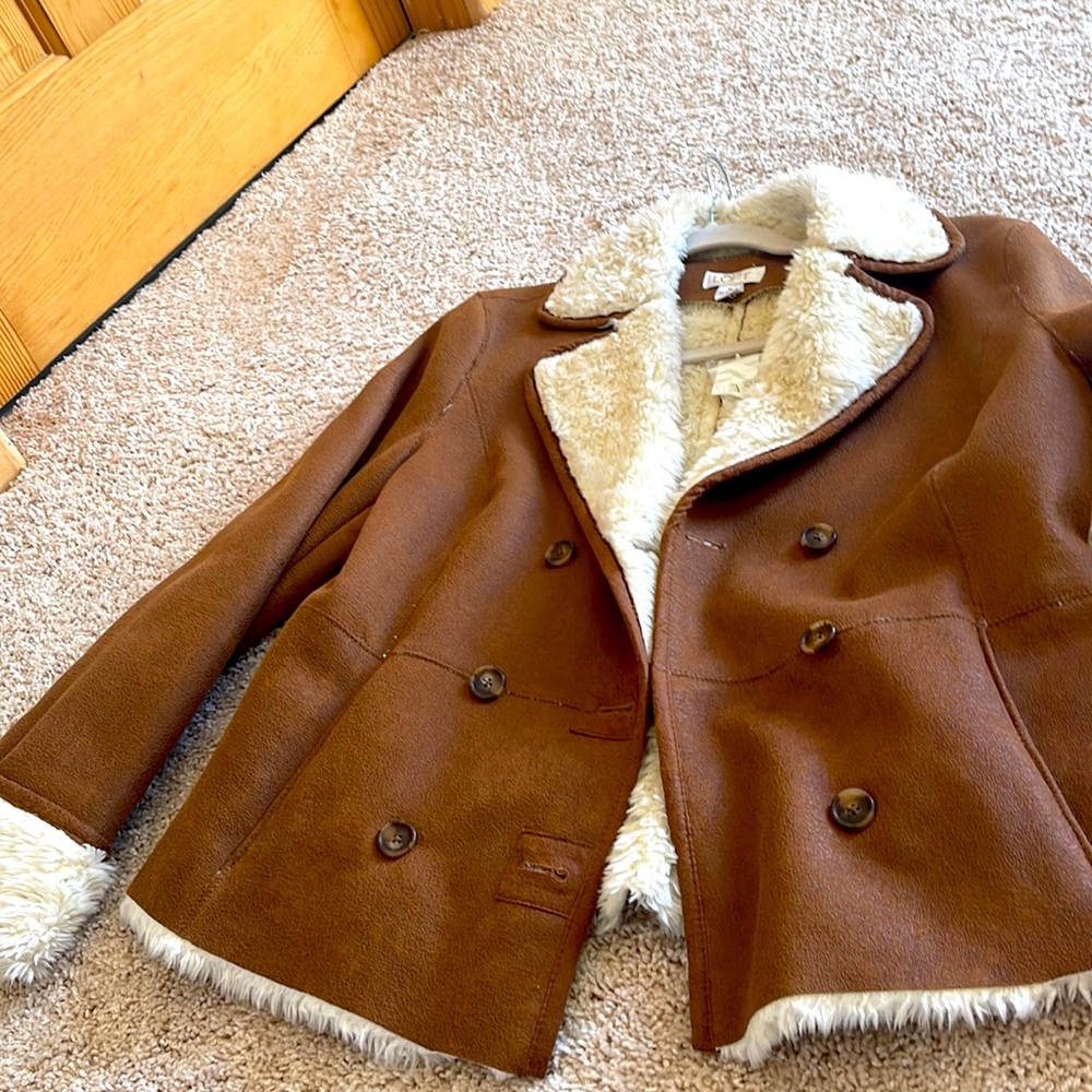 Coat jacket size m half waist